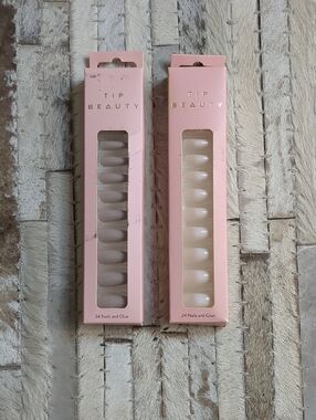 Tip Beauty 24 Nails & Glue Press On Nail Set - 2 Packs